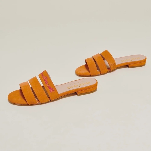 Ma’am Women’s CJ Sandals This is a Mom’s World Slides Size 8 in Orange - Picture 1 of 6